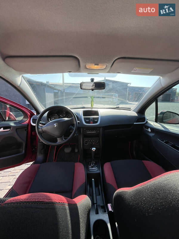 Хетчбек Peugeot 207 2007 в Миколаєві