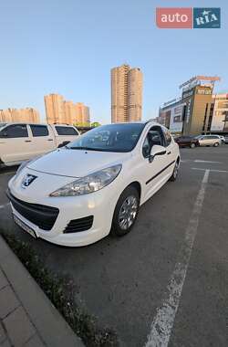 Хетчбек Peugeot 207 2010 в Києві