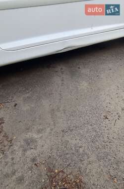 Хетчбек Peugeot 207 2012 в 