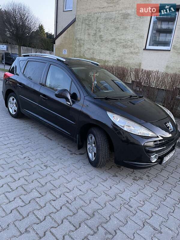 Универсал Peugeot 207 2008 в 