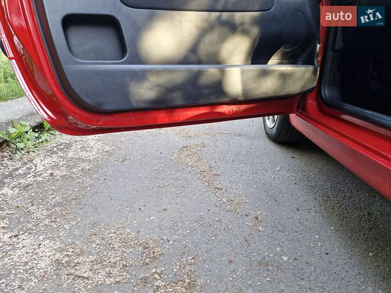 Хетчбек Peugeot 207 2009 в Рівному