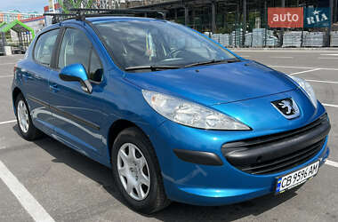Хетчбек Peugeot 207 2009 в 