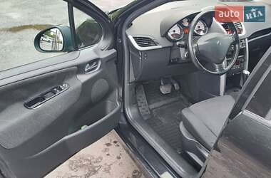 Хетчбек Peugeot 207 2007 в 