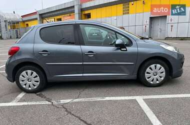 Peugeot 207 2010 Peugeot 207 2010