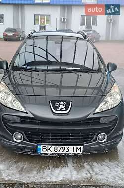 Peugeot 207 2008 Peugeot 207 2008