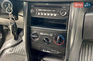 Хетчбек Peugeot 207 2008 в 