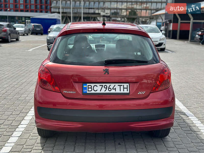 Хэтчбек Peugeot 207 2006 в Львове