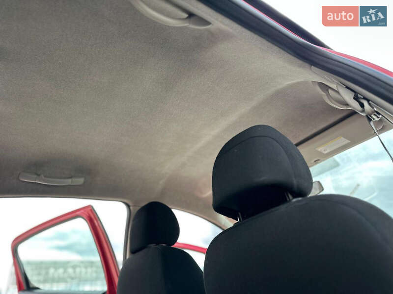 Хэтчбек Peugeot 207 2006 в Львове