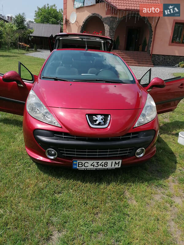Кабриолет Peugeot 207 2007 в 