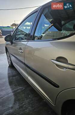 Хэтчбек Peugeot 207 2009 в 