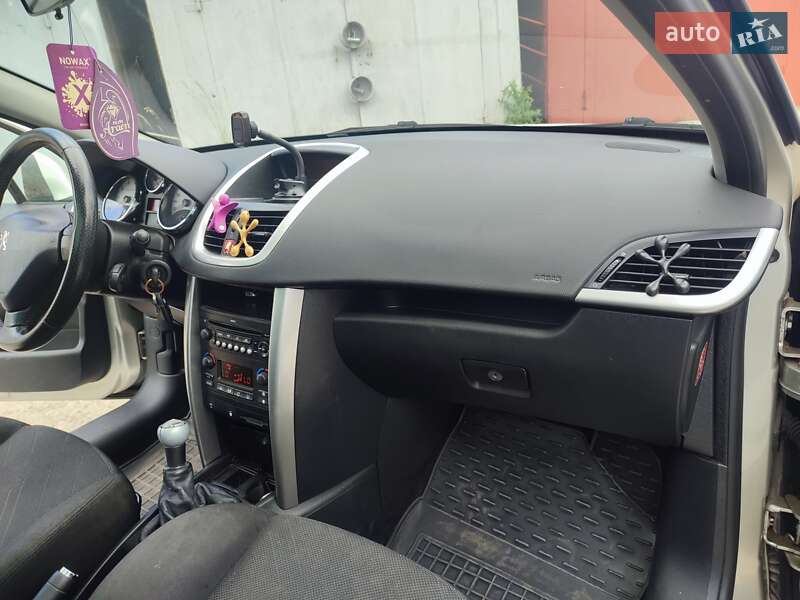 Универсал Peugeot 207 2007 в Львове