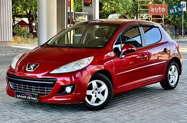 Peugeot 207 2010 Peugeot 207 2010