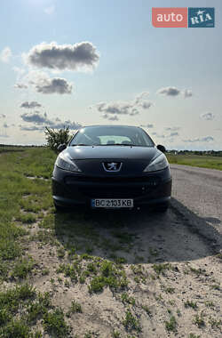 Хэтчбек Peugeot 207 2009 в Жовкве