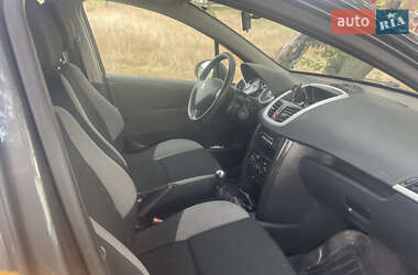 Универсал Peugeot 207 2009 в 