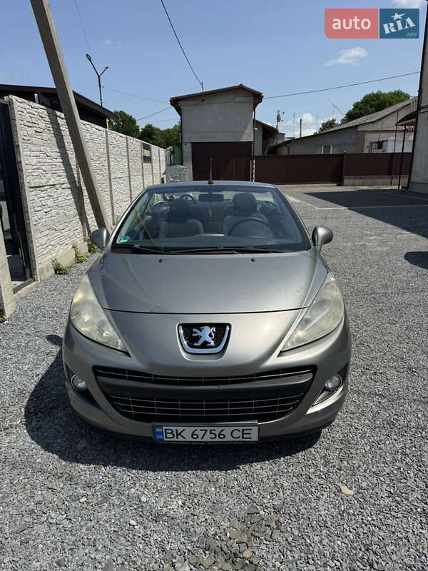 Кабріолет Peugeot 207 2010 в Млиніві фото 3 Кабріолет Peugeot 207 2010 в Млиніві