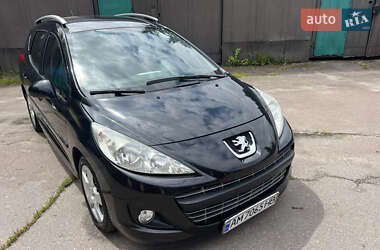 Универсал Peugeot 207 2011 в Житомире