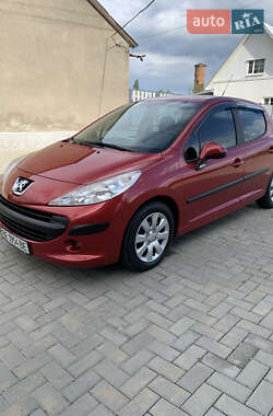 Хэтчбек Peugeot 207 2006 в Новой Одессе
