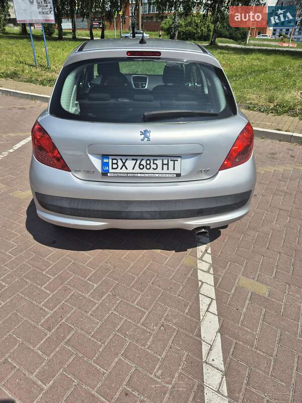 Хетчбек Peugeot 207 2007 в Хмельницькому