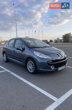 Хетчбек Peugeot 207 2008 в Києві