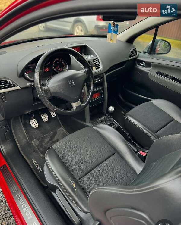 Хетчбек Peugeot 207 2008 в Івано-Франківську