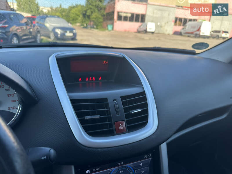 Універсал Peugeot 207 2009 в Ніжині