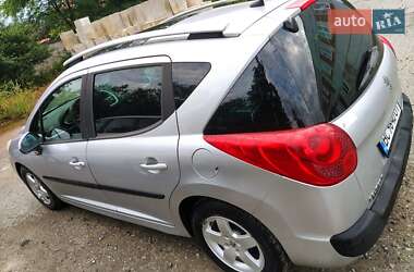 Універсал Peugeot 207 2009 в 