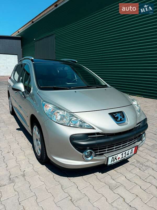 Peugeot 207 2008