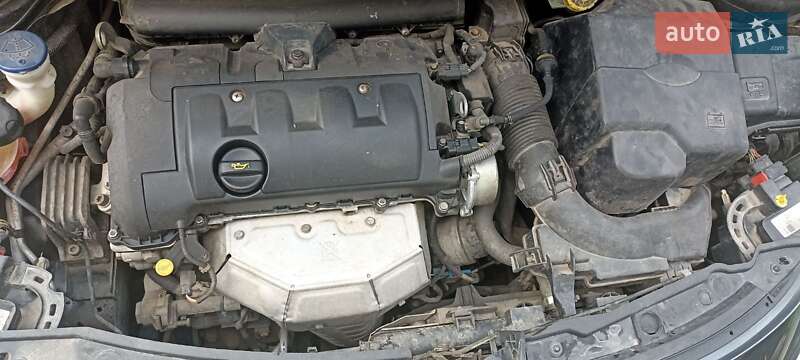 Универсал Peugeot 207 2009 в Ивано-Франковске