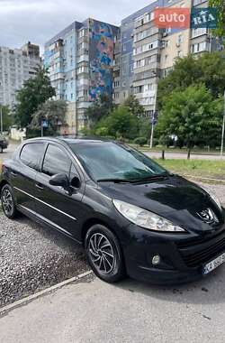 Хетчбек Peugeot 207 2011 в Києві