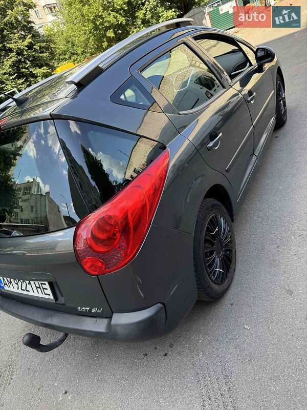 Універсал Peugeot 207 2009 в Житомирі фото 6 Універсал Peugeot 207 2009 в Житомирі