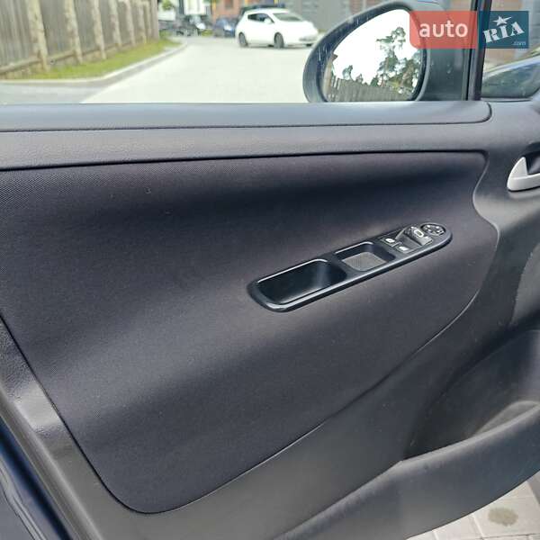 Универсал Peugeot 207 2012 в Львове фото 10 Универсал Peugeot 207 2012 в Львове