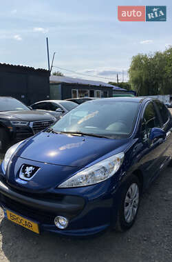 Хетчбек Peugeot 207 2008 в Луцьку