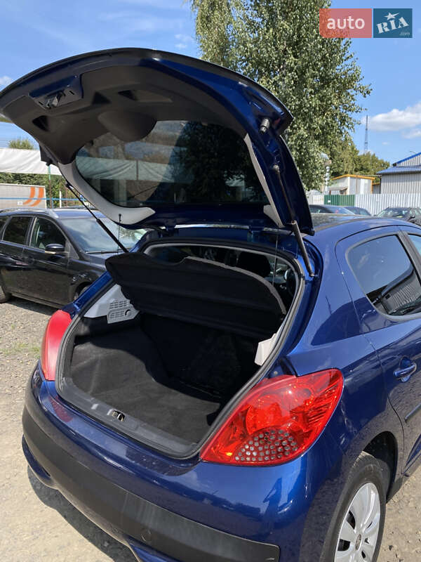 Хэтчбек Peugeot 207 2008 в Луцке