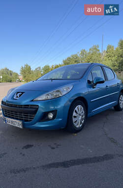 Хетчбек Peugeot 207 2011 в Києві