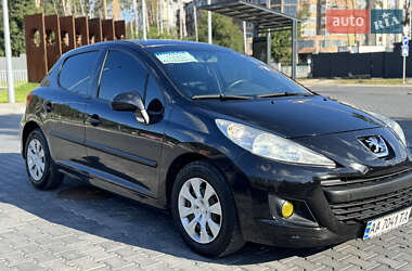 Хэтчбек Peugeot 207 2010 в Ирпене