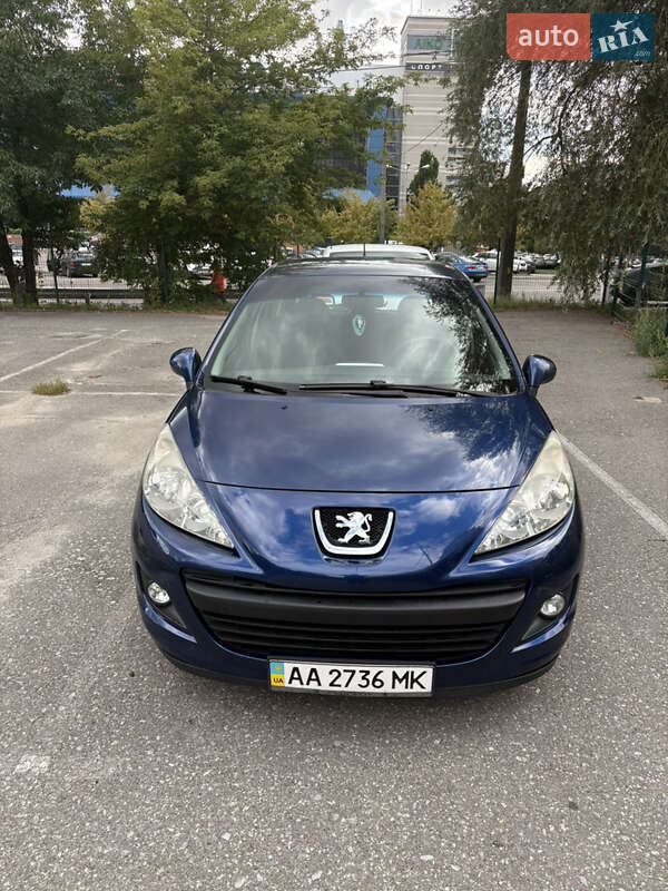 Peugeot 207 2009