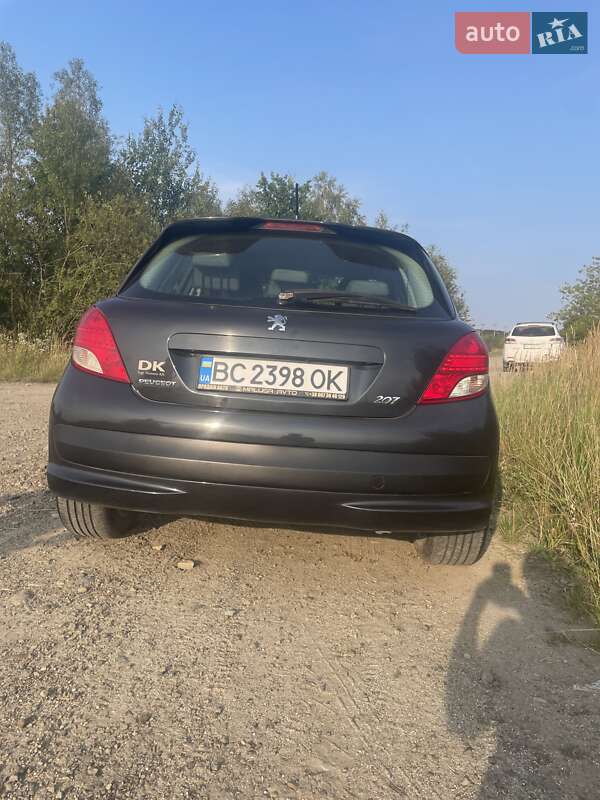 Хетчбек Peugeot 207 2010 в Львові фото 2 Хетчбек Peugeot 207 2010 в Львові