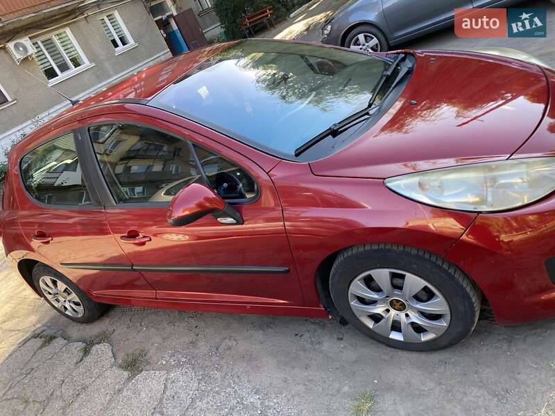 Peugeot 207 2010