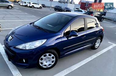 Хетчбек Peugeot 207 2009 в Києві