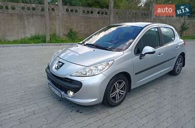 Хэтчбек Peugeot 207 2008 в Бориславе