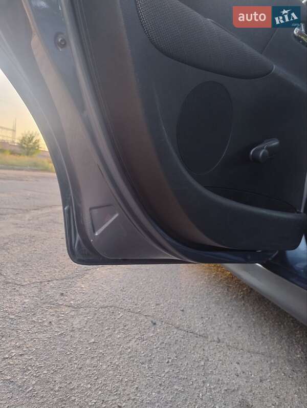 Хетчбек Peugeot 207 2007 в Полтаві фото 4 Хетчбек Peugeot 207 2007 в Полтаві