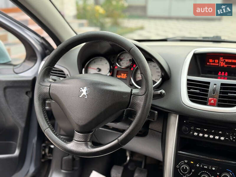 Універсал Peugeot 207 2011 в Летичіві