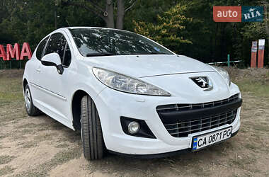 Peugeot 207 2011 Peugeot 207 2011