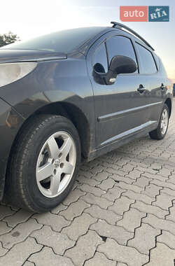 Универсал Peugeot 207 2008 в  фото 10 Универсал Peugeot 207 2008 в