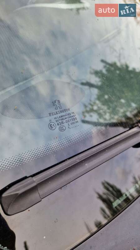 Хэтчбек Peugeot 207 2010 в Николаеве
