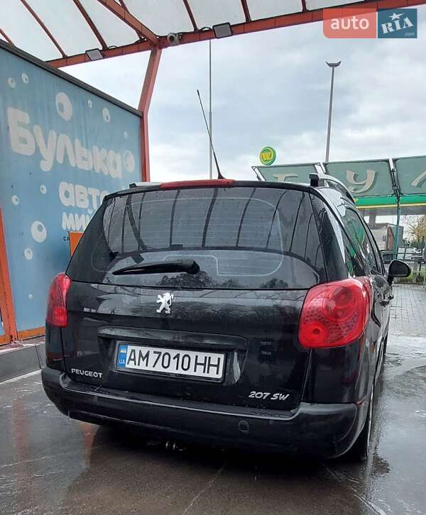 Универсал Peugeot 207 2010 в Житомире фото 4 Универсал Peugeot 207 2010 в Житомире