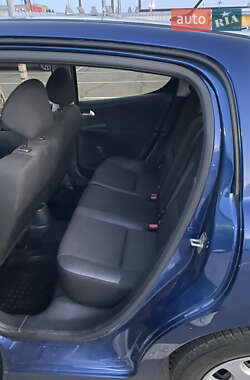 Хэтчбек Peugeot 207 2009 в 