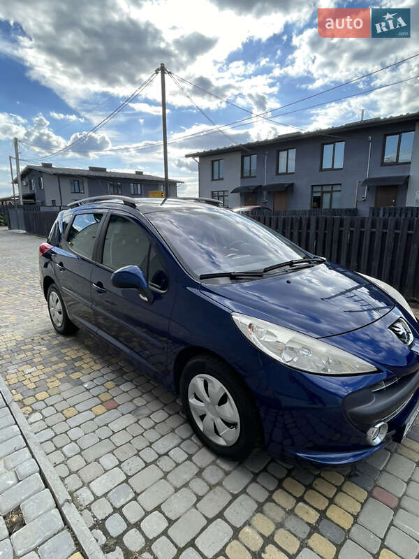 Универсал Peugeot 207 2008 в Львове