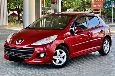 Хэтчбек Peugeot 207 2010 в Николаеве