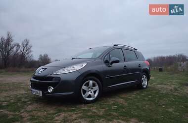 Універсал Peugeot 207 2009 в Лебедині